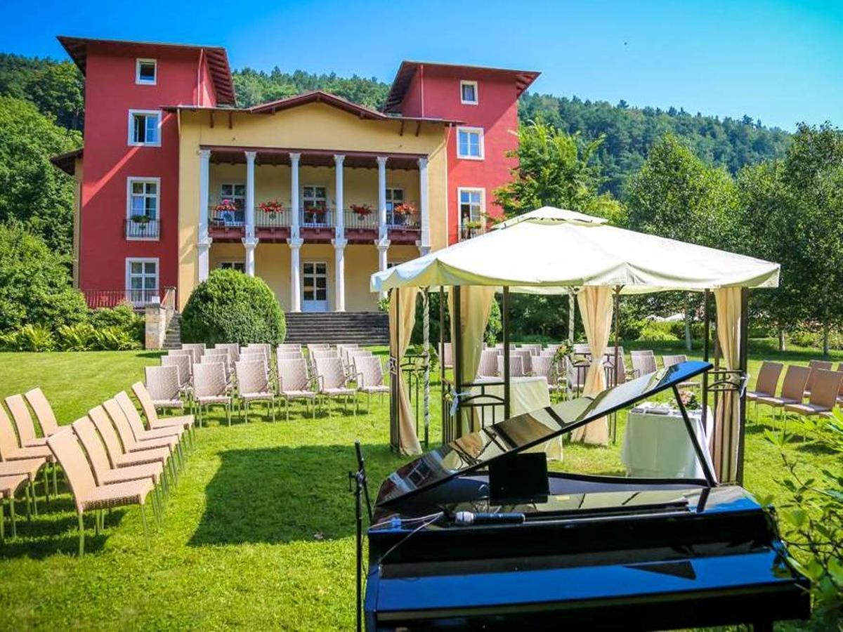Parkhotel Bad Schandau Exteriör bild